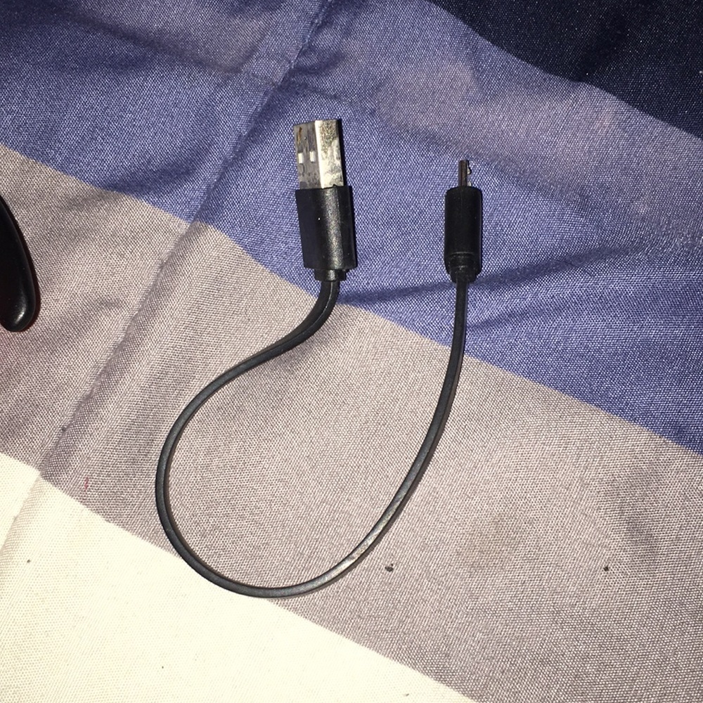 Power Beats - Picture 2 of 3